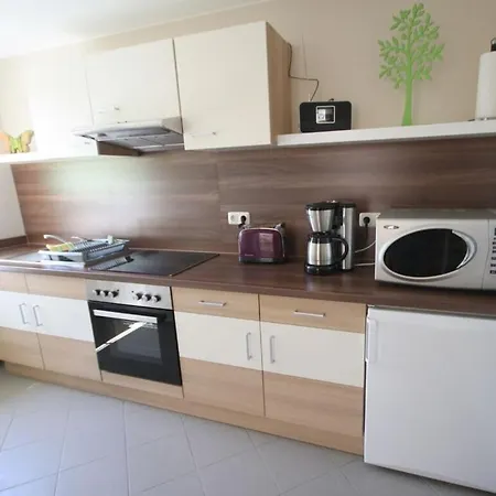 Holiday home Zum Gaesschen Comfortable *